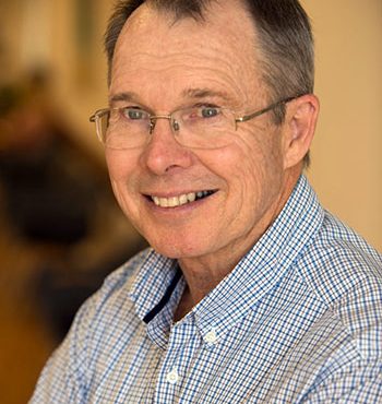 Dr Justin Smith